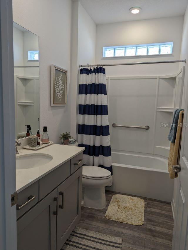 Image 15 of 21 For 9045 78th Street Road