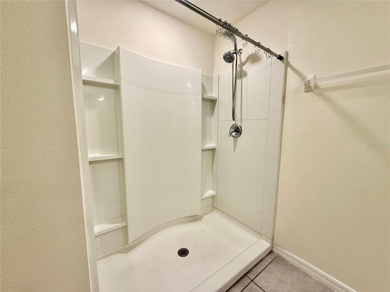 Image 16 of 16 For 4119 Autumn Amber Drive