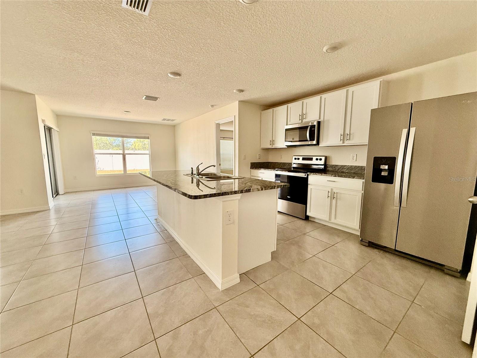 Image 3 of 16 For 4119 Autumn Amber Drive