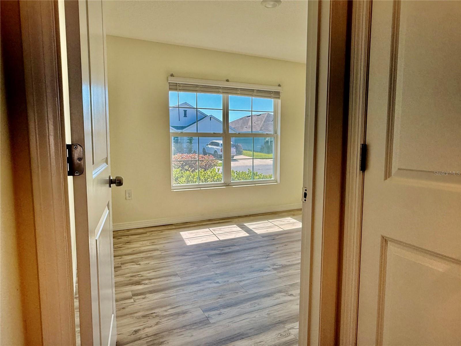 Image 8 of 16 For 4119 Autumn Amber Drive