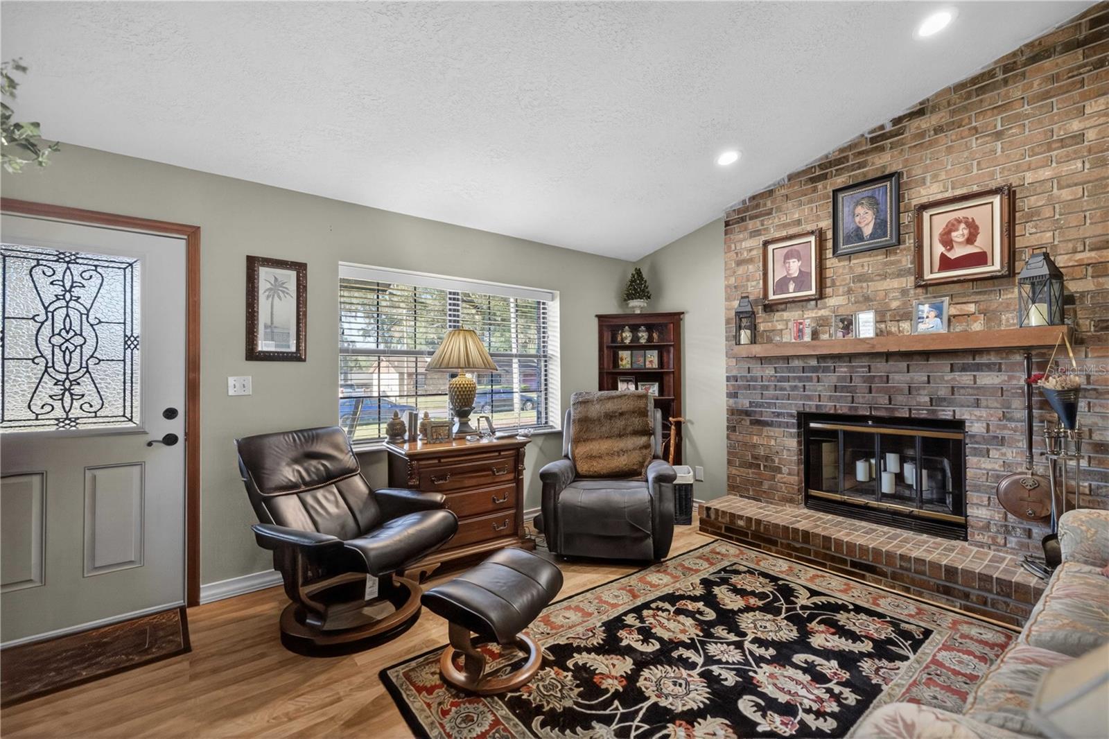 Image 4 of 29 For 3125 44th Place