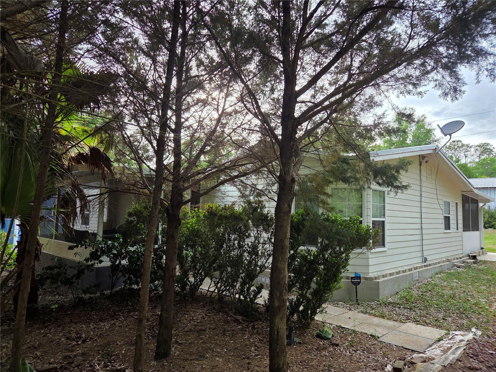 Image 8 of 83 For 421 Margaret Street