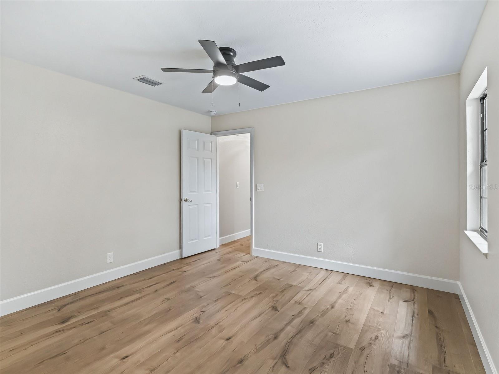 Image 31 of 40 For 1325 73rd Terrace