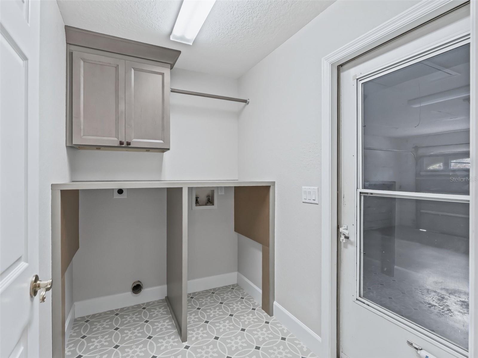 Image 32 of 40 For 1325 73rd Terrace