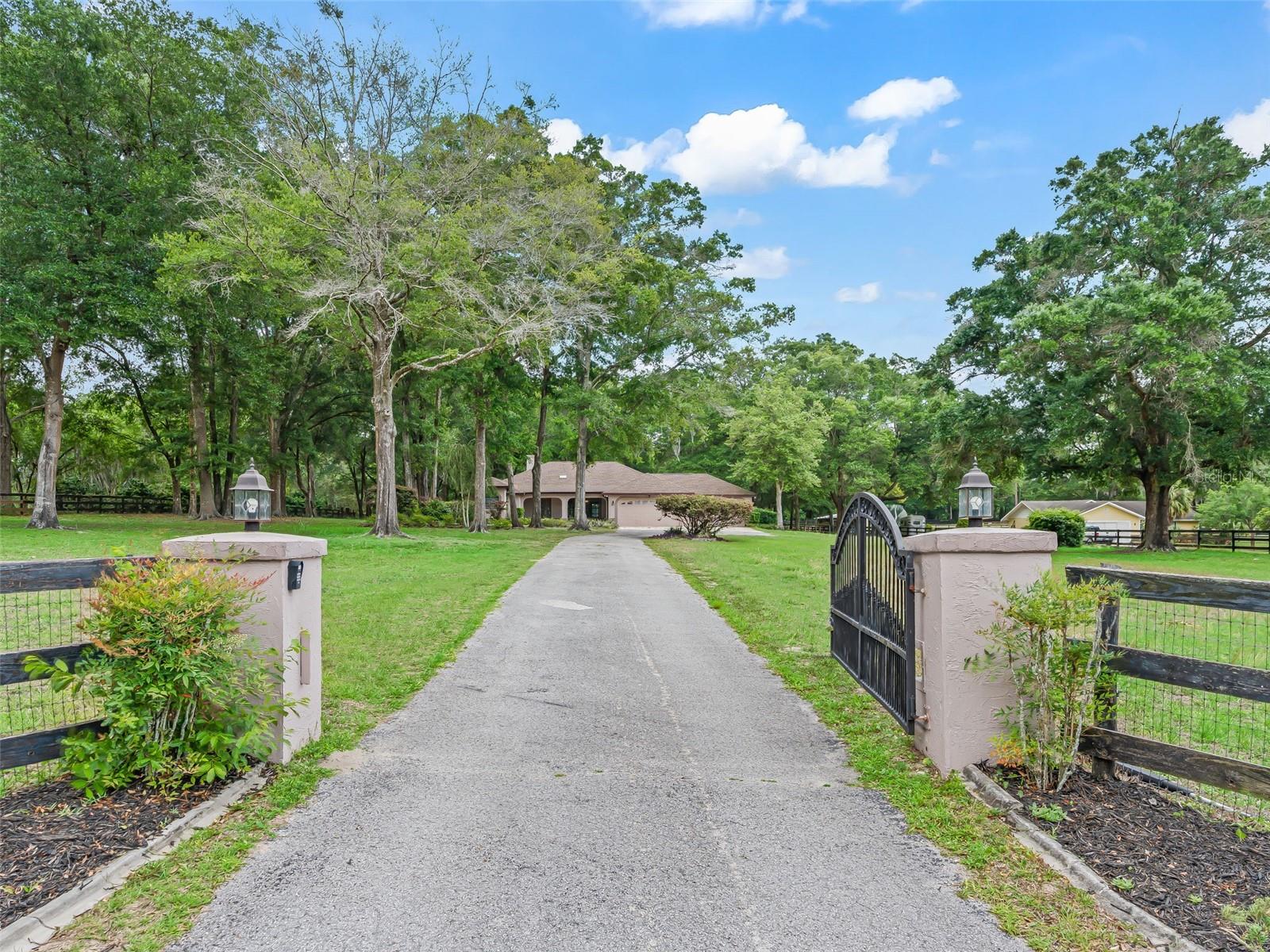 Image 4 of 40 For 1325 73rd Terrace