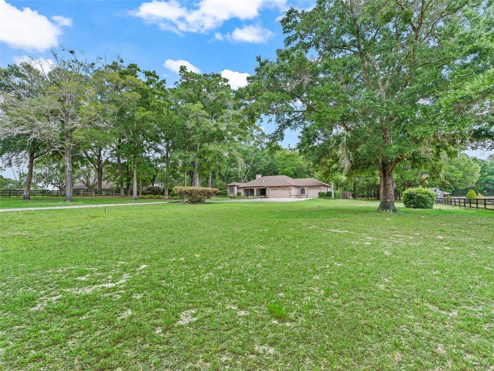 Image 5 of 40 For 1325 73rd Terrace