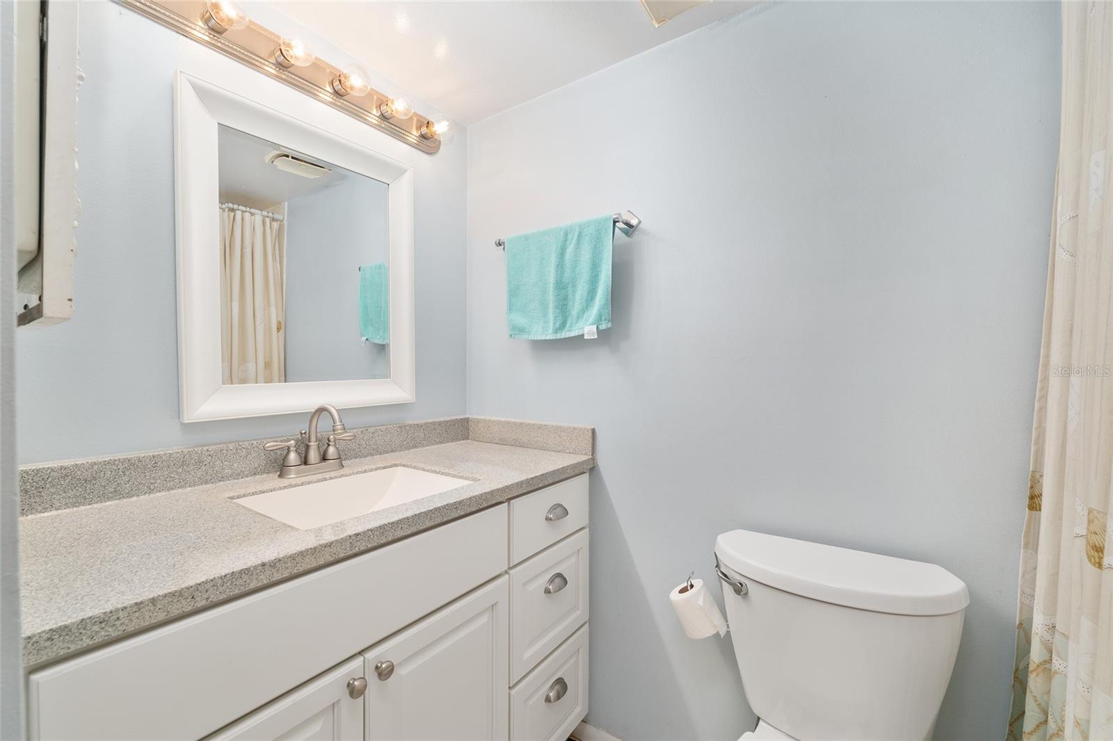 Image 34 of 47 For 467 Midway Drive A