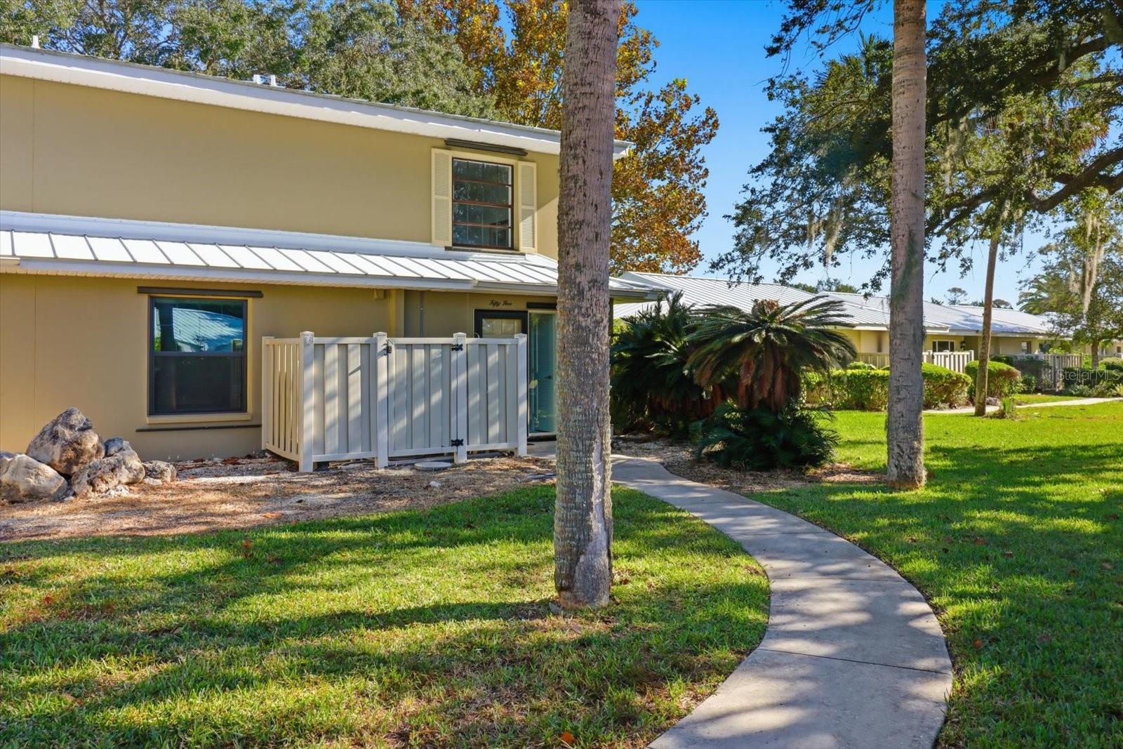 Image 4 of 56 For 11328 Bayshore Drive