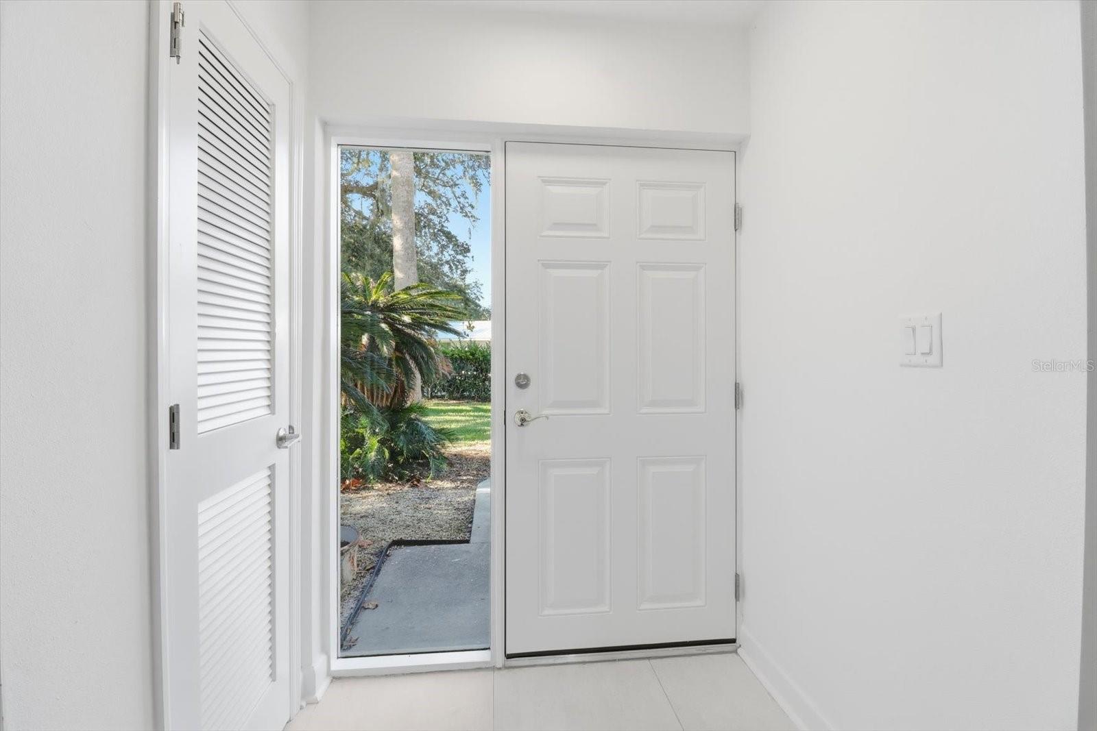 Image 7 of 56 For 11328 Bayshore Drive