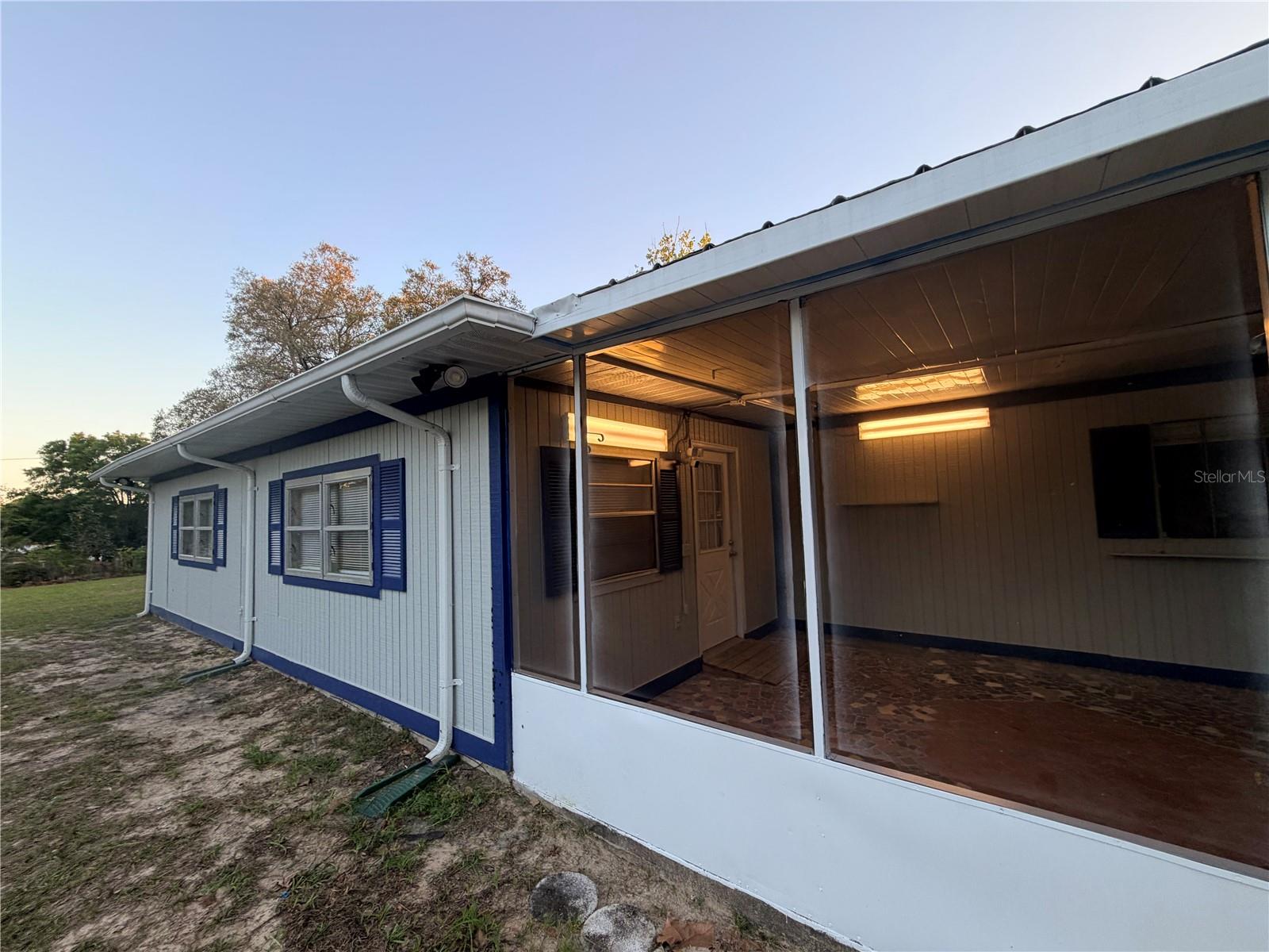 Image 17 of 70 For 4880 Highland Park Drive