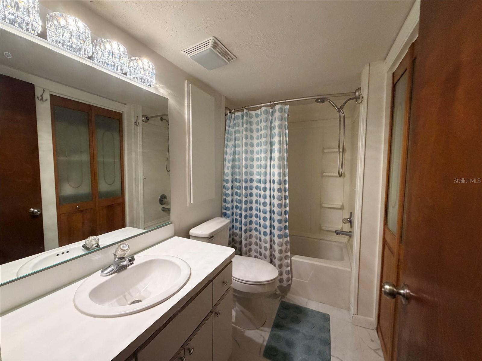 Image 31 of 70 For 4880 Highland Park Drive