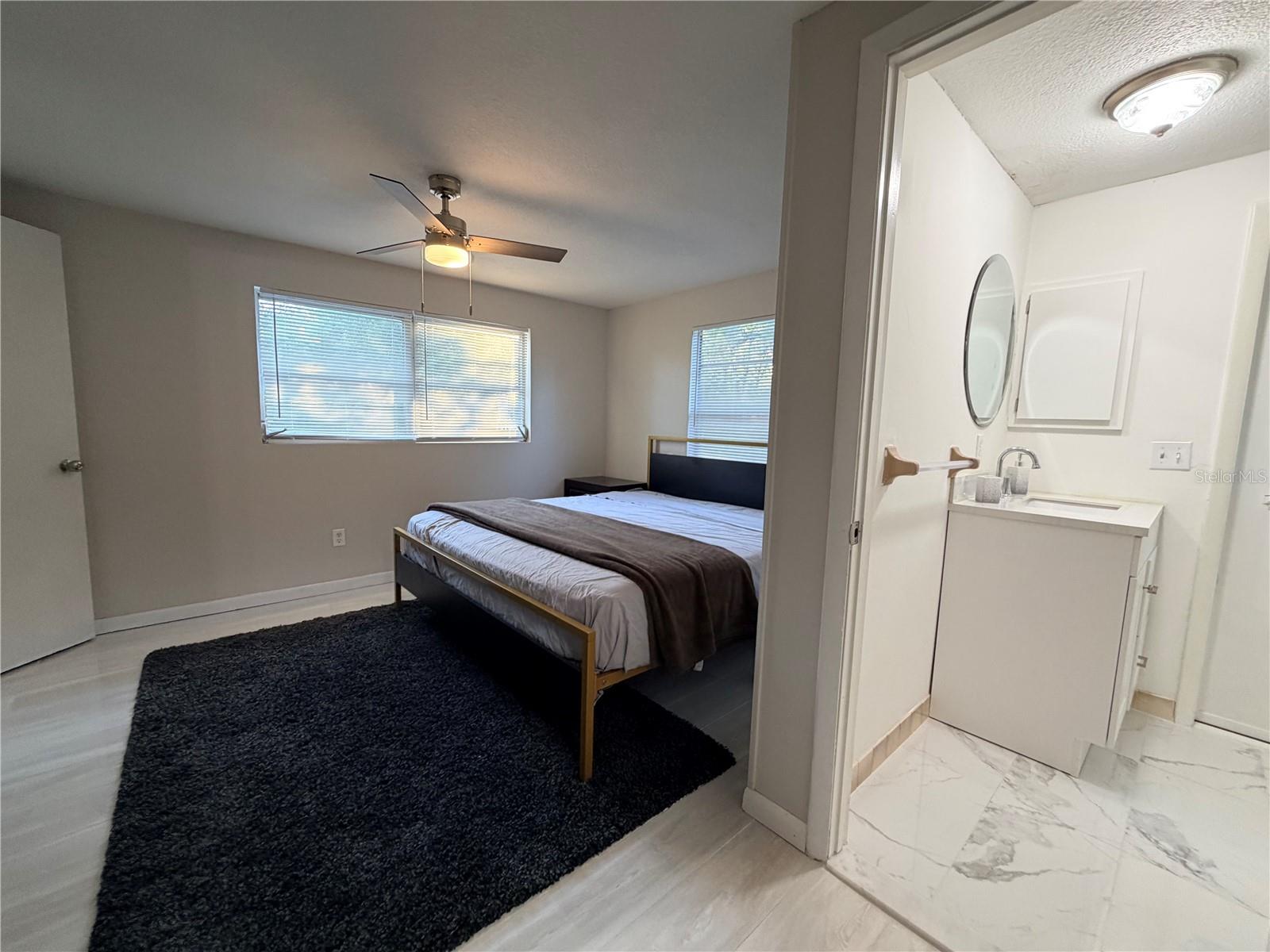 Image 43 of 70 For 4880 Highland Park Drive