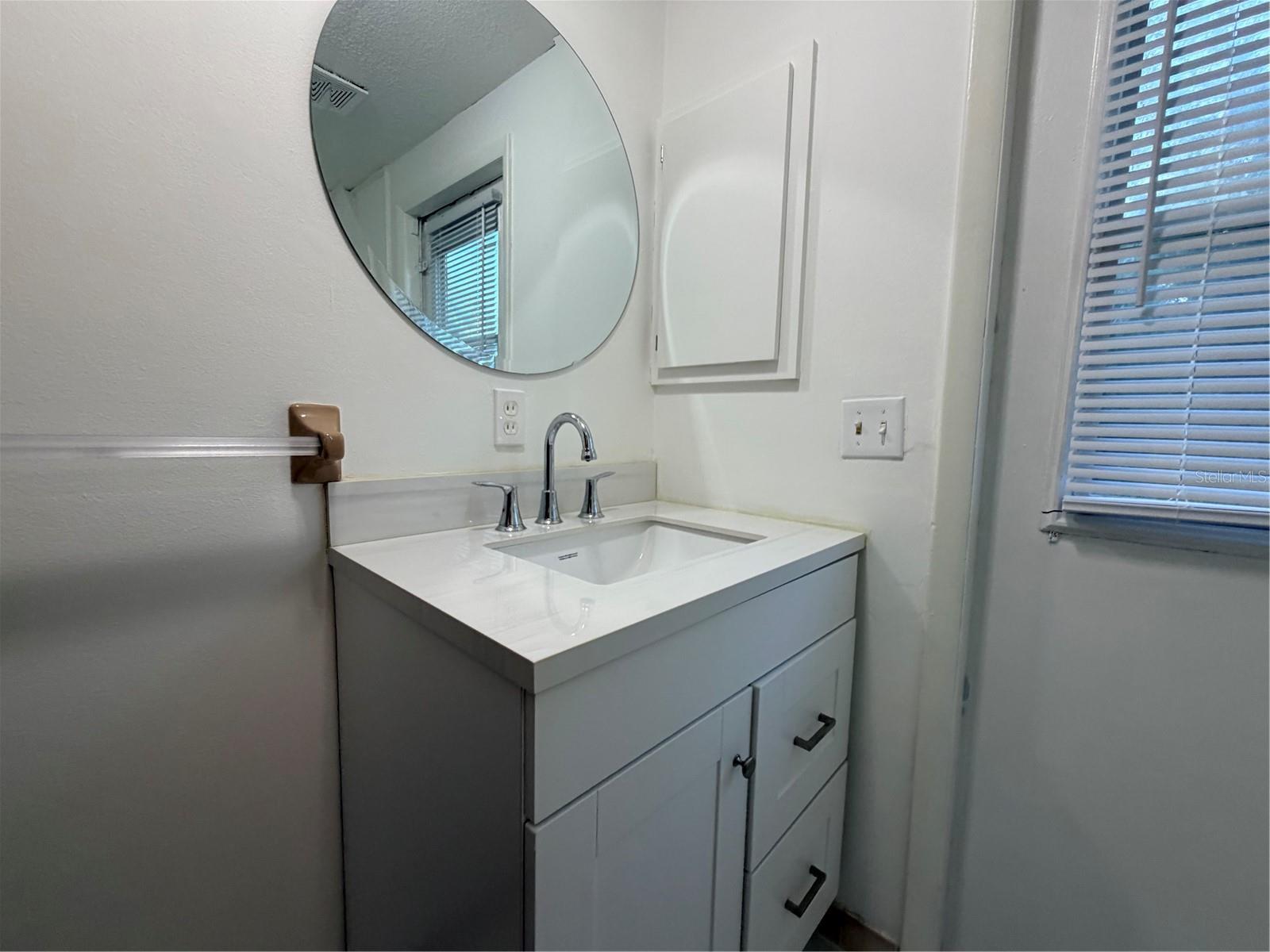 Image 45 of 70 For 4880 Highland Park Drive
