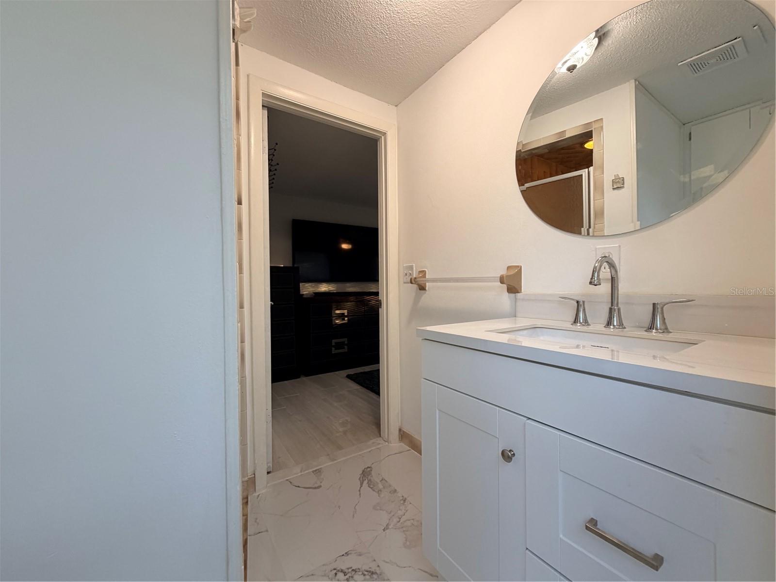 Image 46 of 70 For 4880 Highland Park Drive