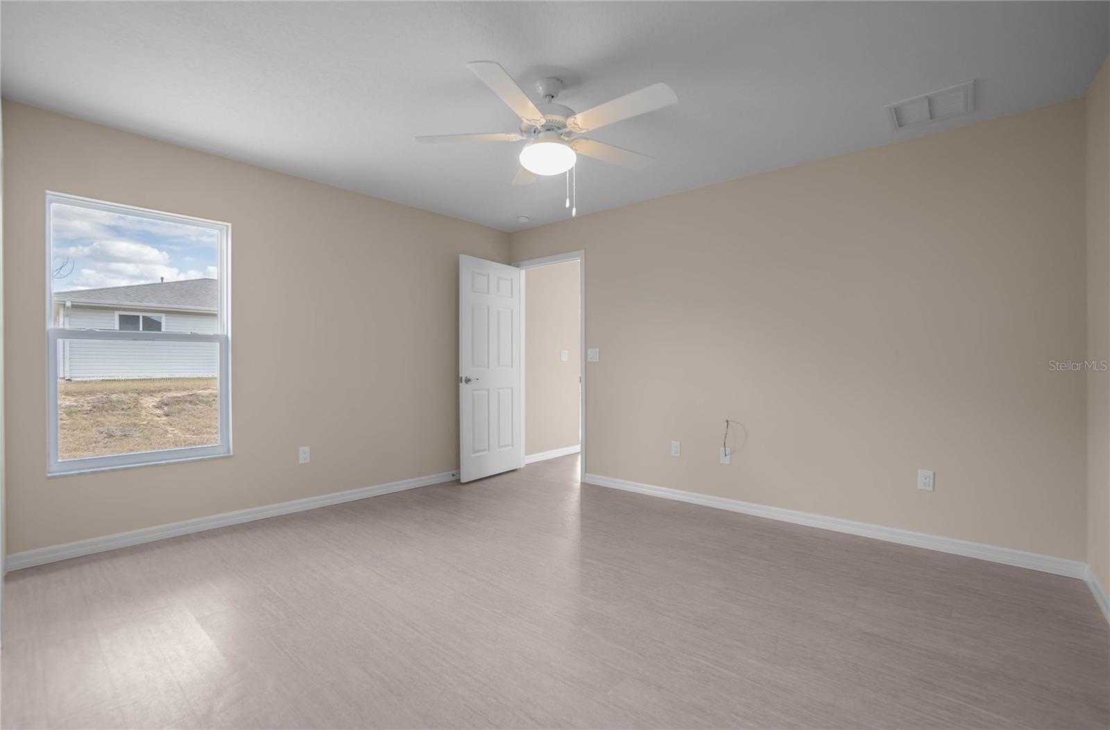 Image 15 of 27 For 10494 Drew Bryant Circle