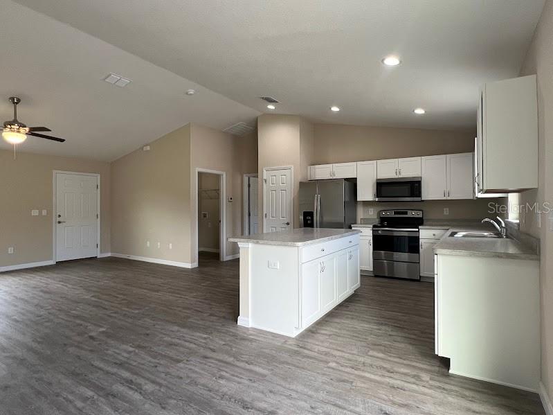 Image 11 of 23 For 13669 113th Place