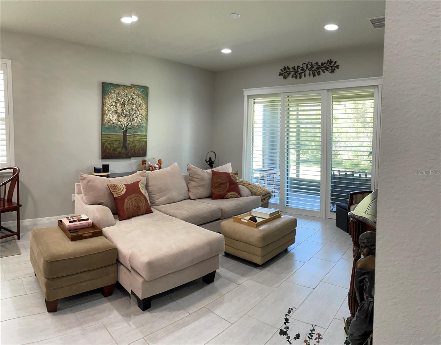 Image 22 of 43 For 436 Pontevedra Road
