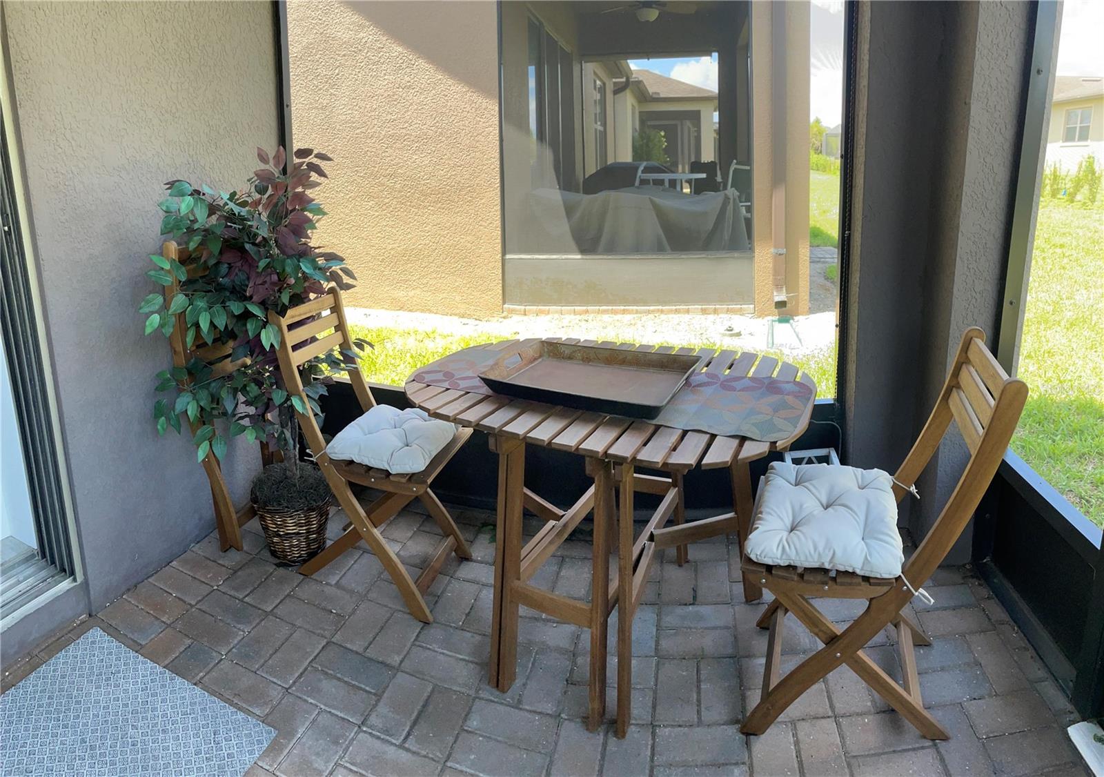 Image 32 of 43 For 436 Pontevedra Road