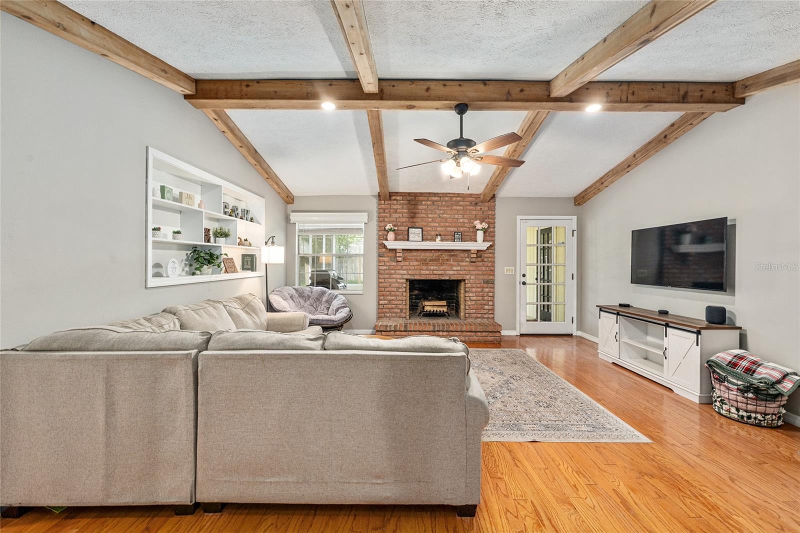 Image 10 of 59 For 986 57th Avenue