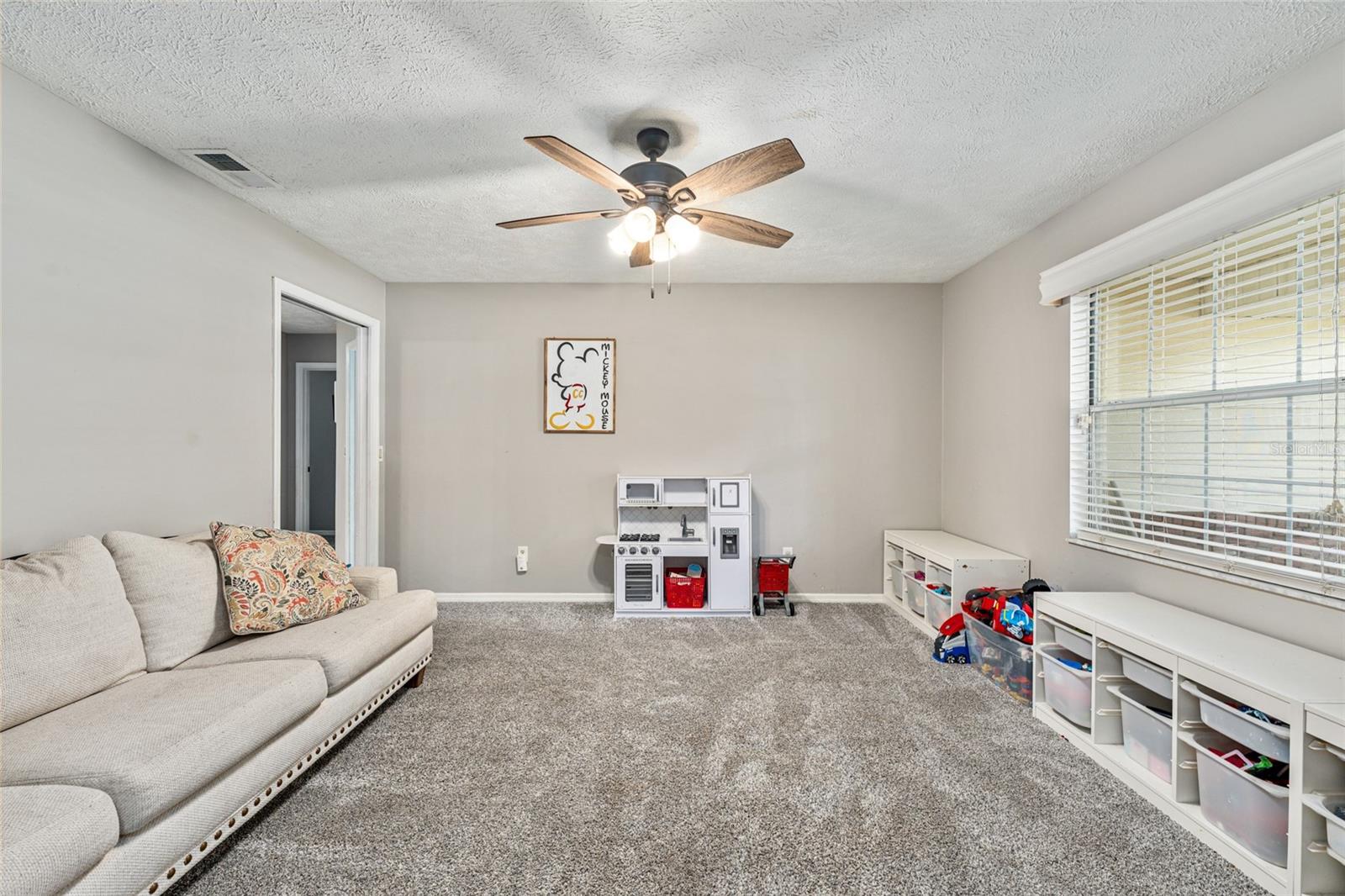 Image 19 of 59 For 986 57th Avenue