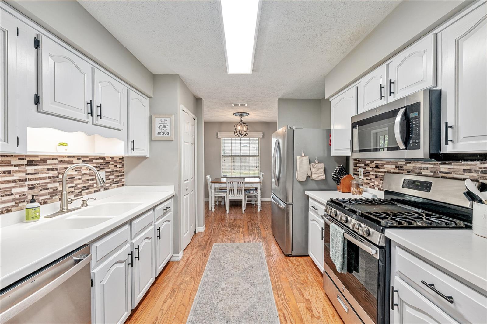 Image 22 of 59 For 986 57th Avenue