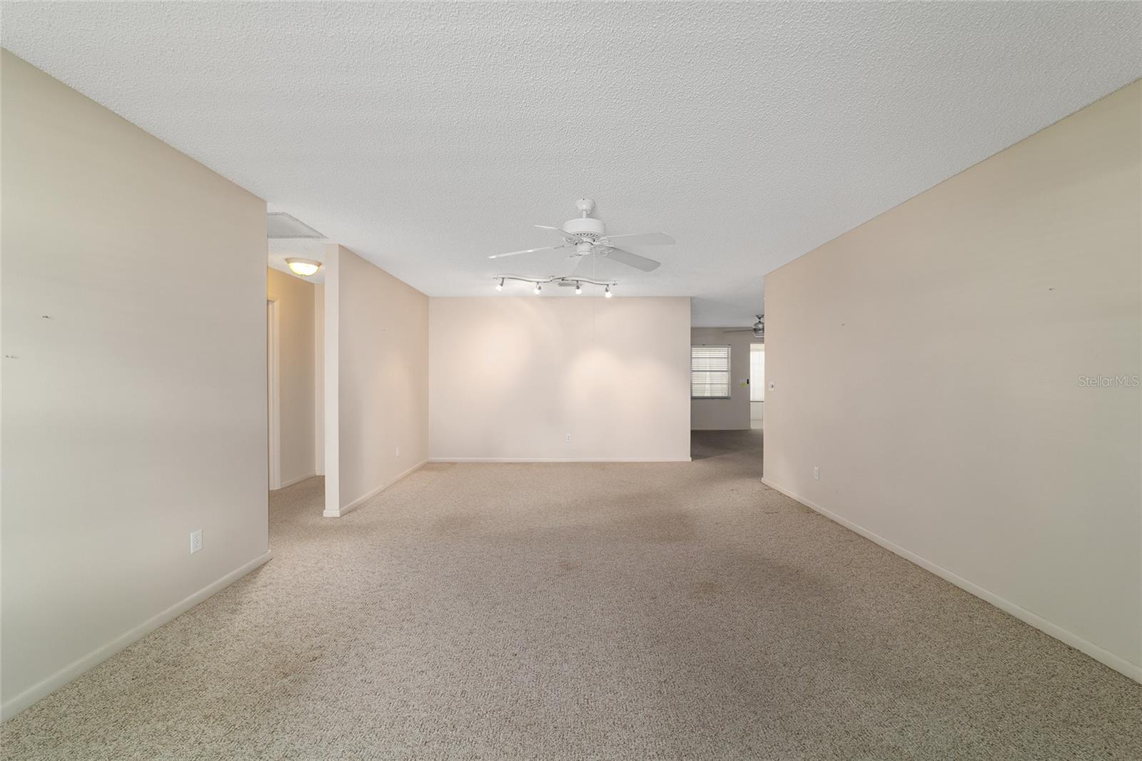 Image 19 of 44 For 9121 83rd Court A