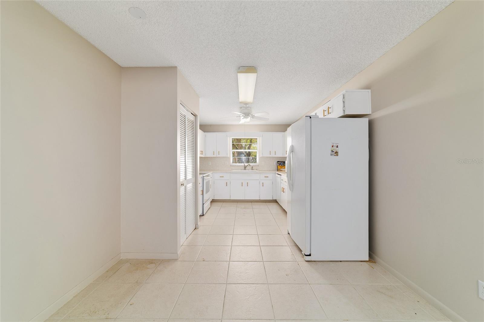 Image 26 of 44 For 9121 83rd Court A