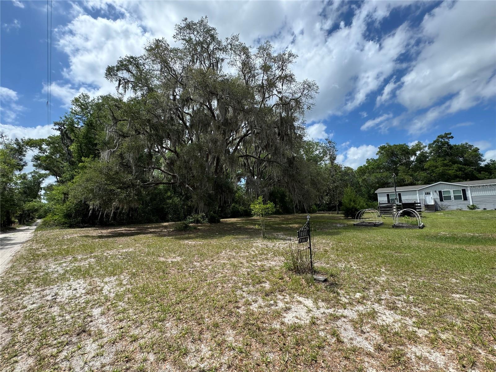 Image 3 of 96 For 10801 160th Street