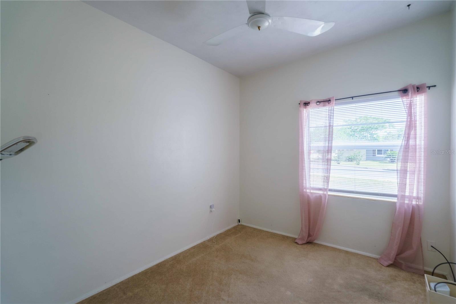 Image 18 of 46 For 3523 6th Street