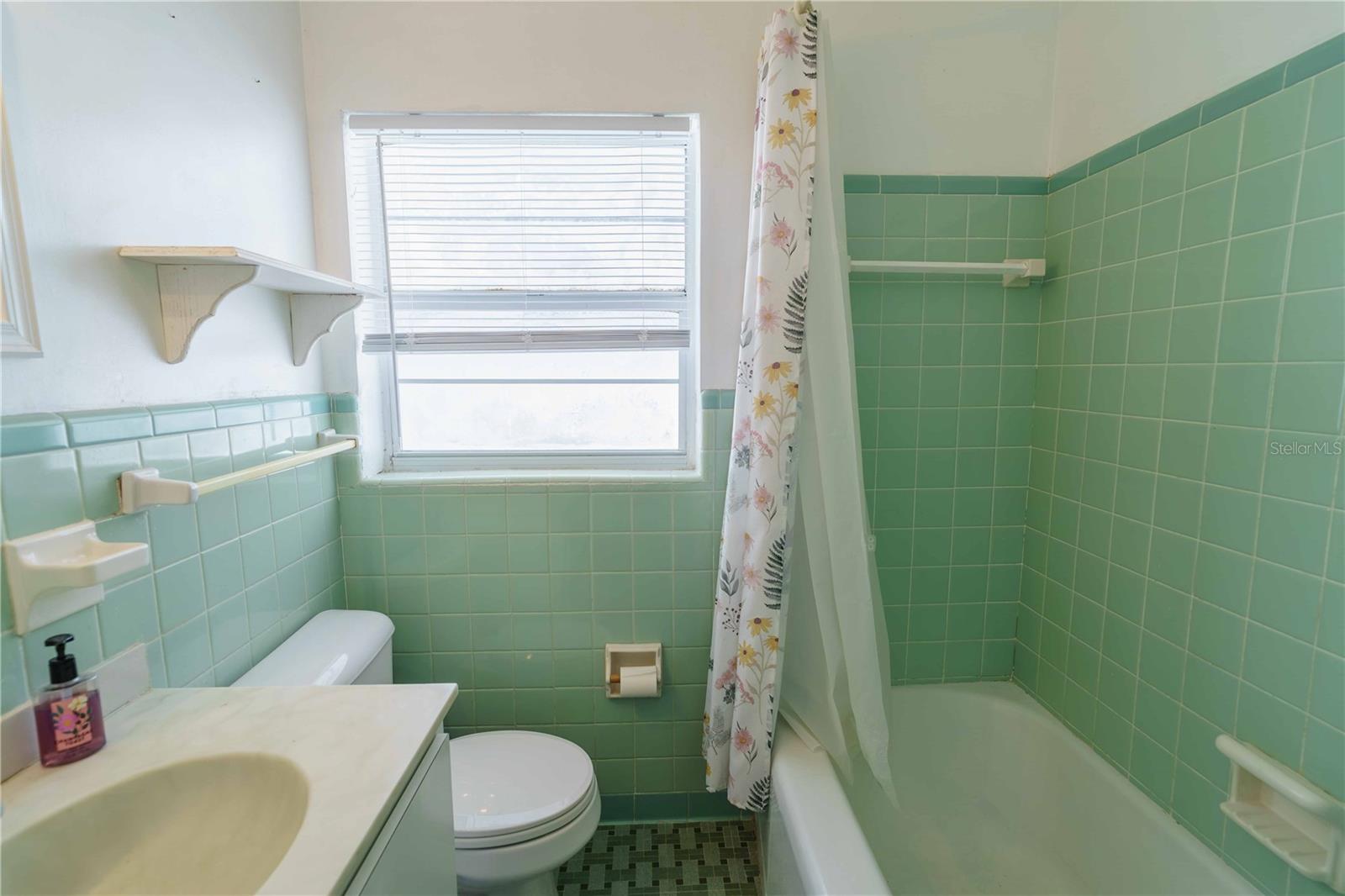 Image 20 of 46 For 3523 6th Street