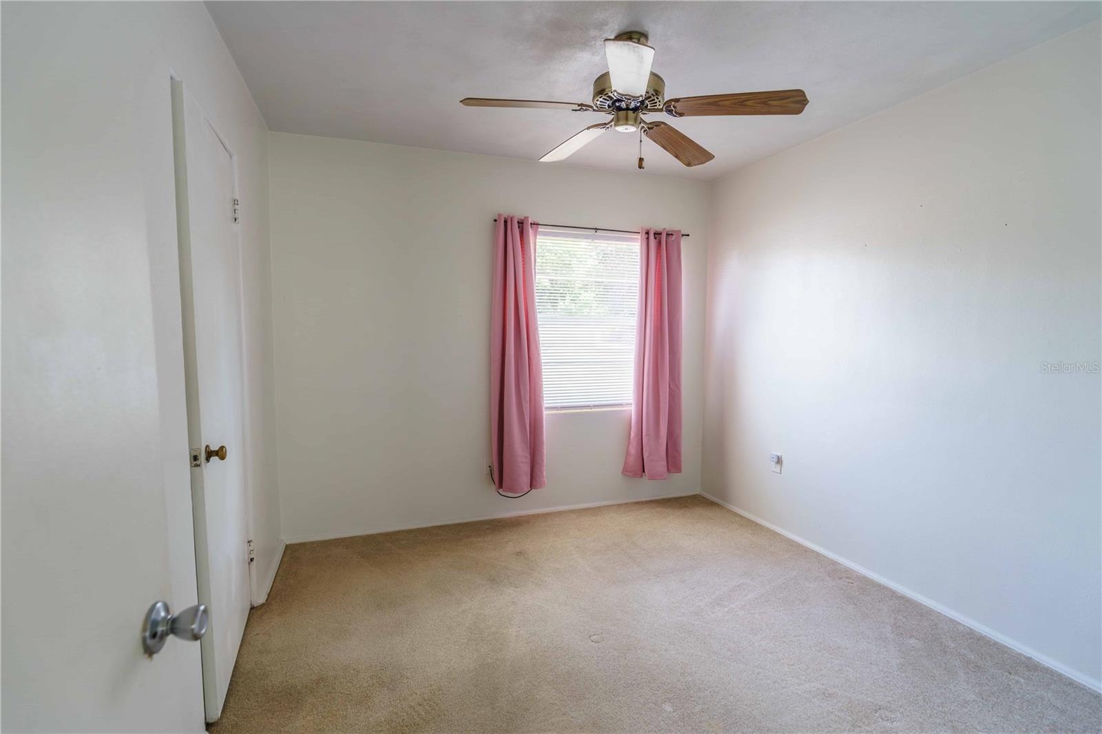 Image 23 of 46 For 3523 6th Street