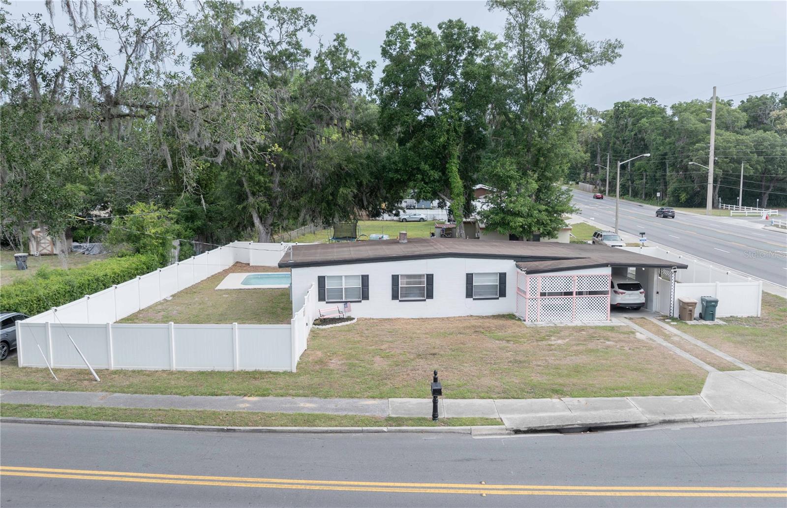 Image 4 of 46 For 3523 6th Street