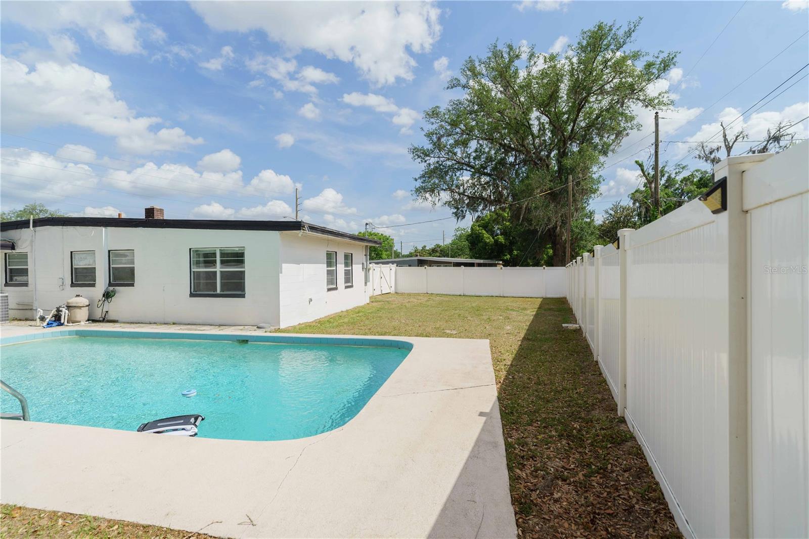 Image 42 of 46 For 3523 6th Street