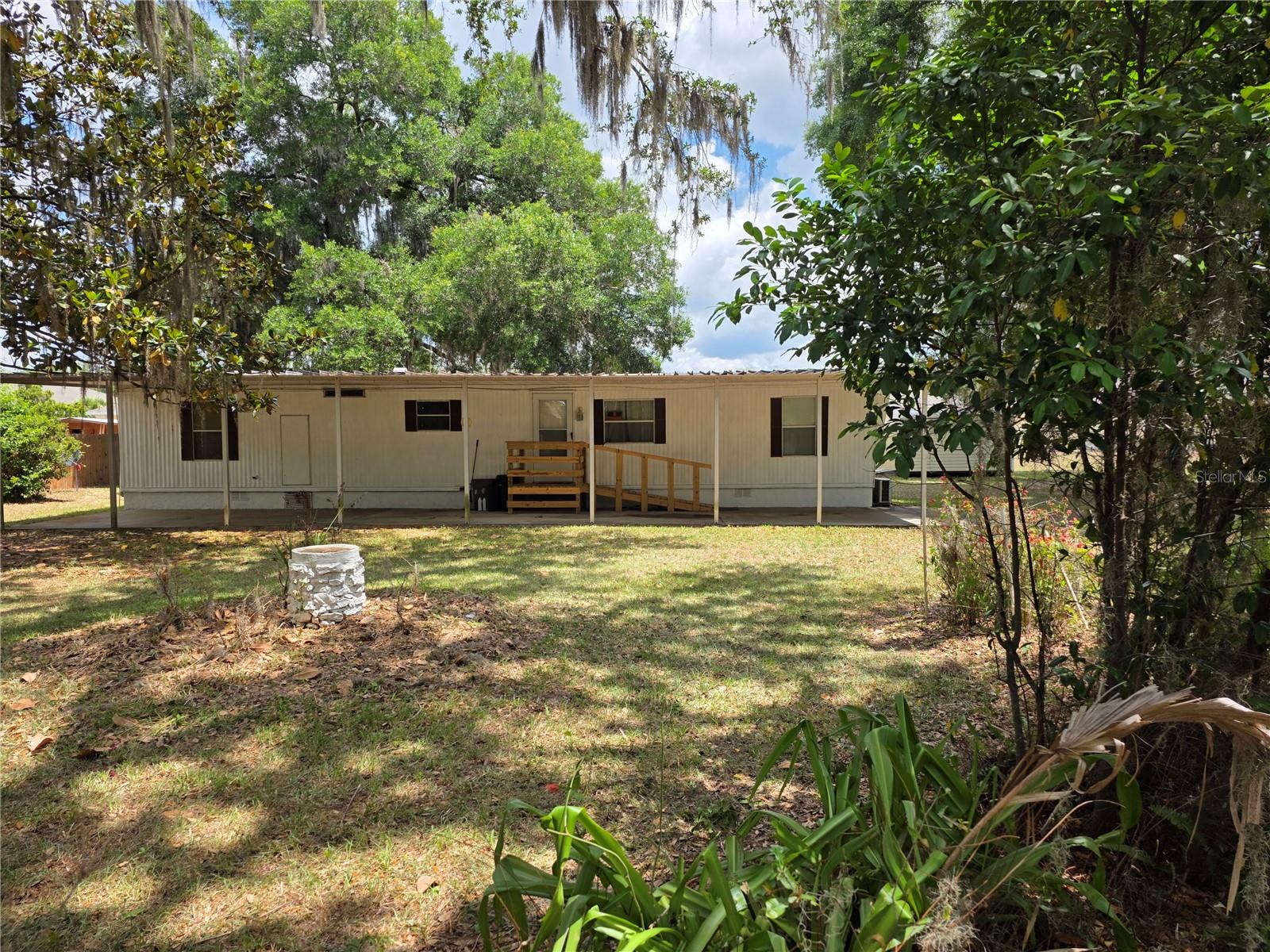 Details for 16995 101st Court Road, SUMMERFIELD, FL 34491
