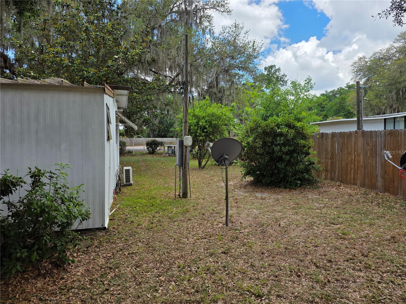 Image 19 of 25 For 16995 101st Court Road