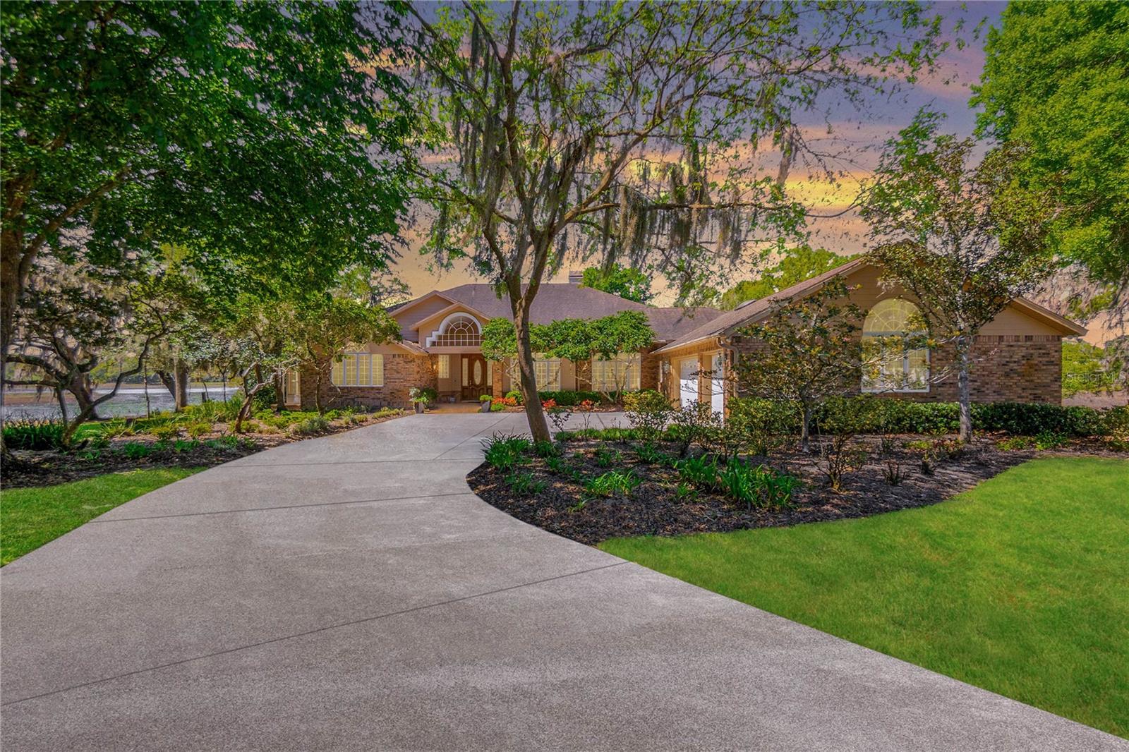 Details for 8950 E Eden Walk Court, INVERNESS, FL 34450