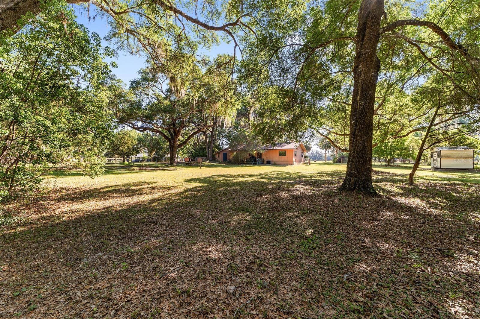 Image 28 of 33 For 14020 160th Avenue