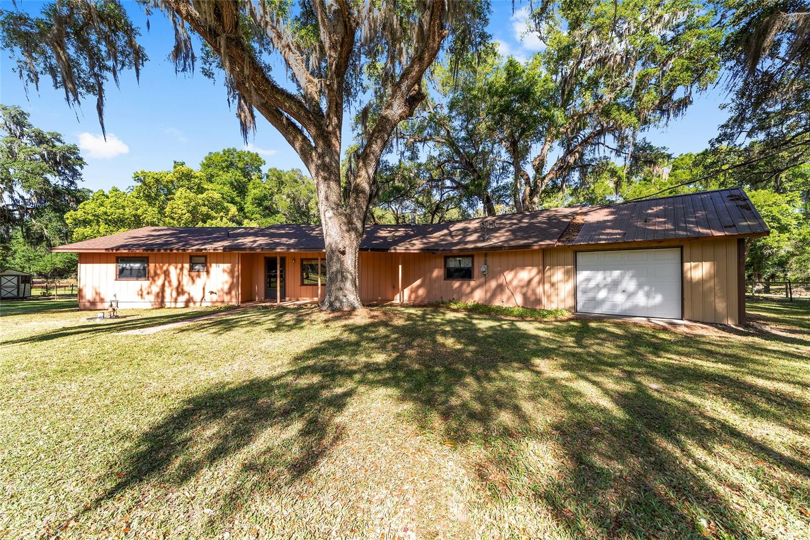 Image 3 of 33 For 14020 160th Avenue