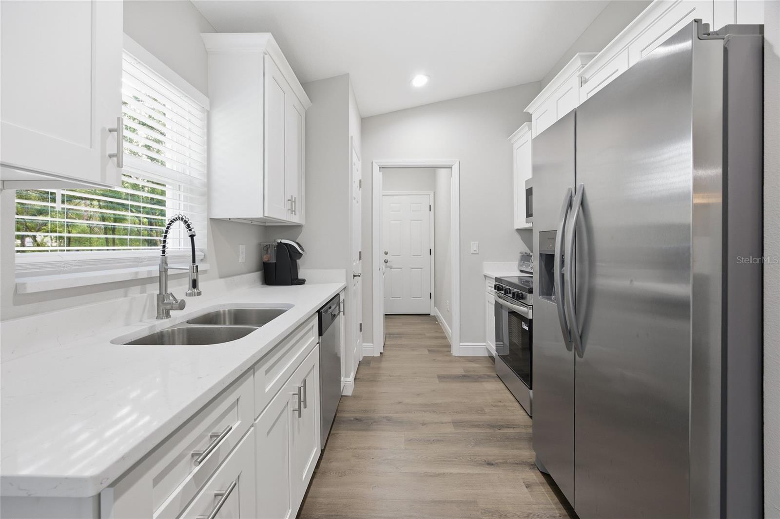 Image 11 of 35 For 13469 106th Street