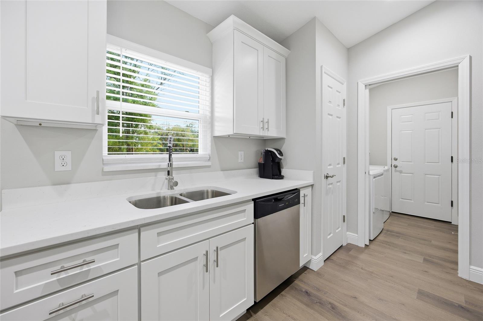 Image 12 of 35 For 13469 106th Street