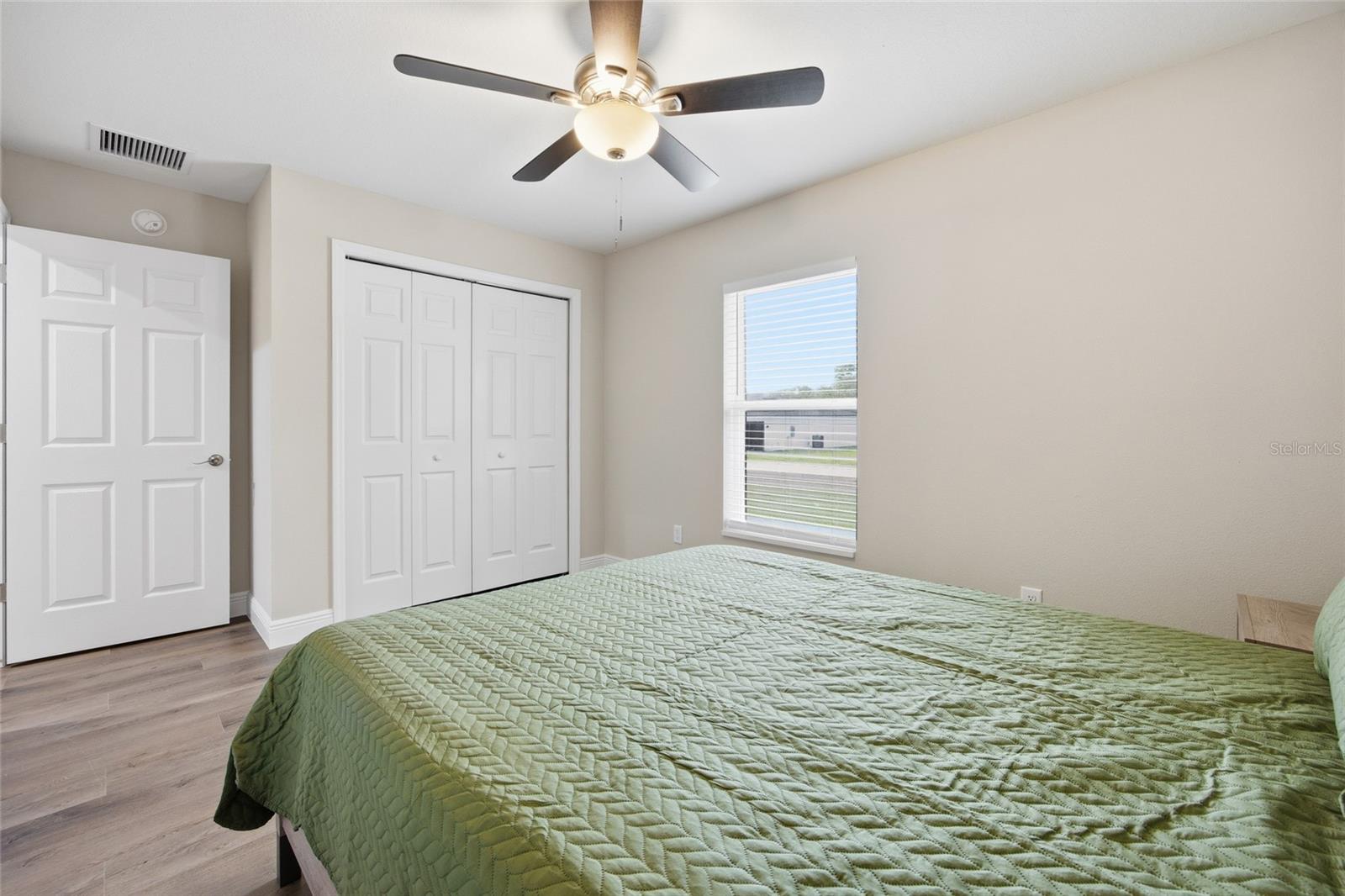 Image 15 of 35 For 13469 106th Street