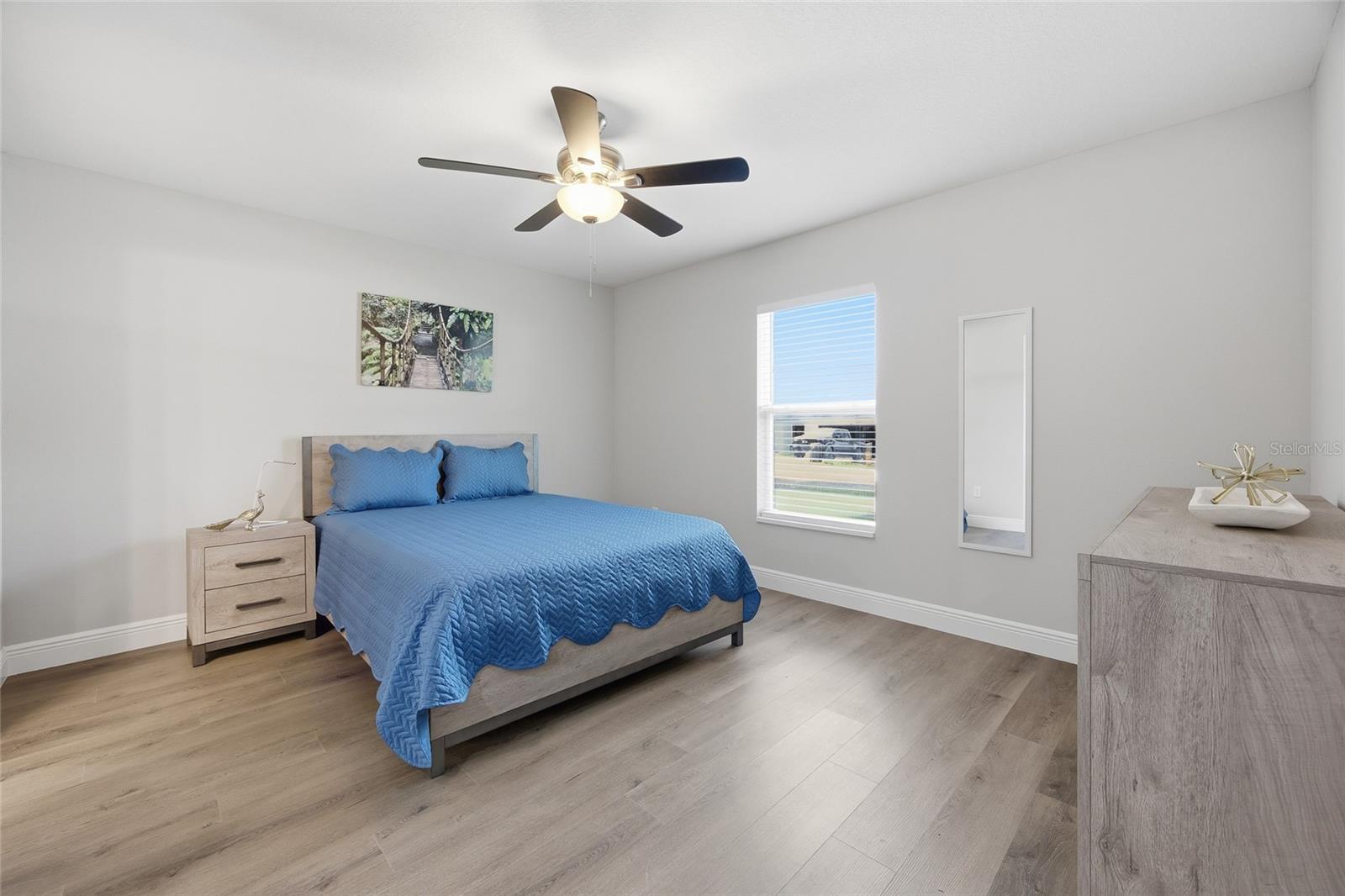 Image 20 of 35 For 13469 106th Street