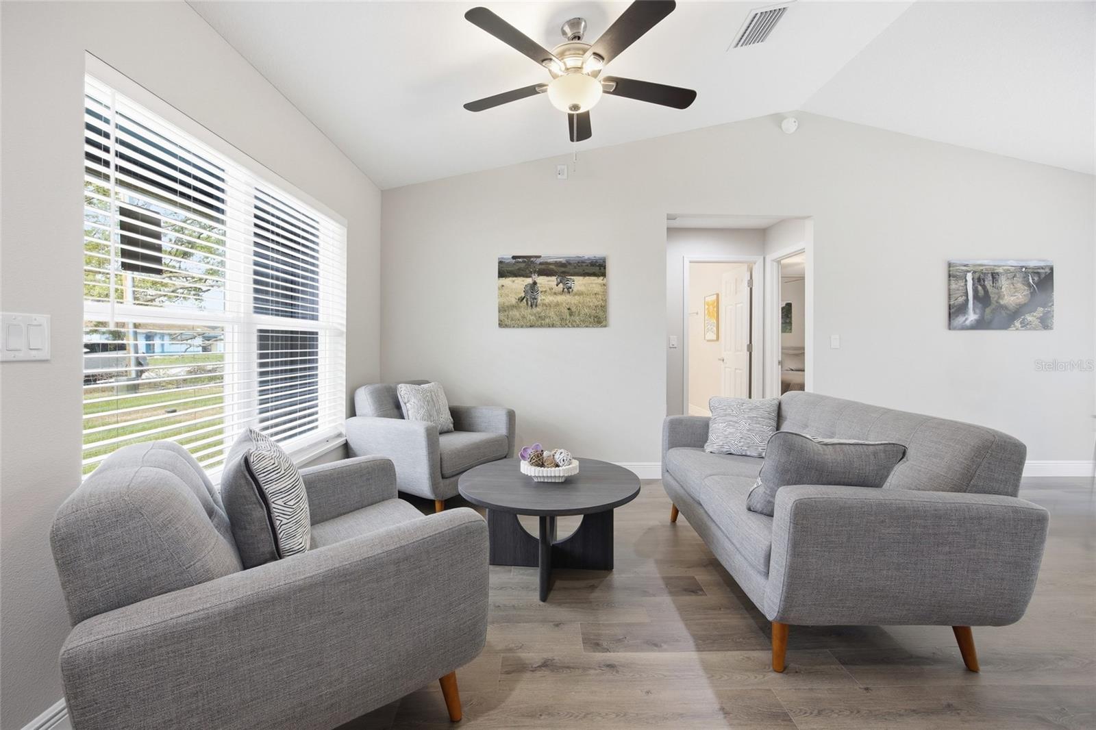 Image 6 of 35 For 13469 106th Street
