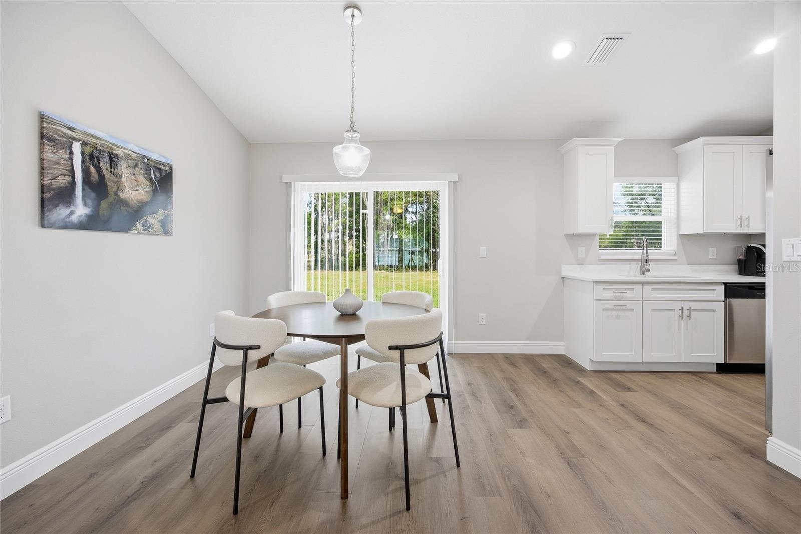 Image 8 of 35 For 13469 106th Street