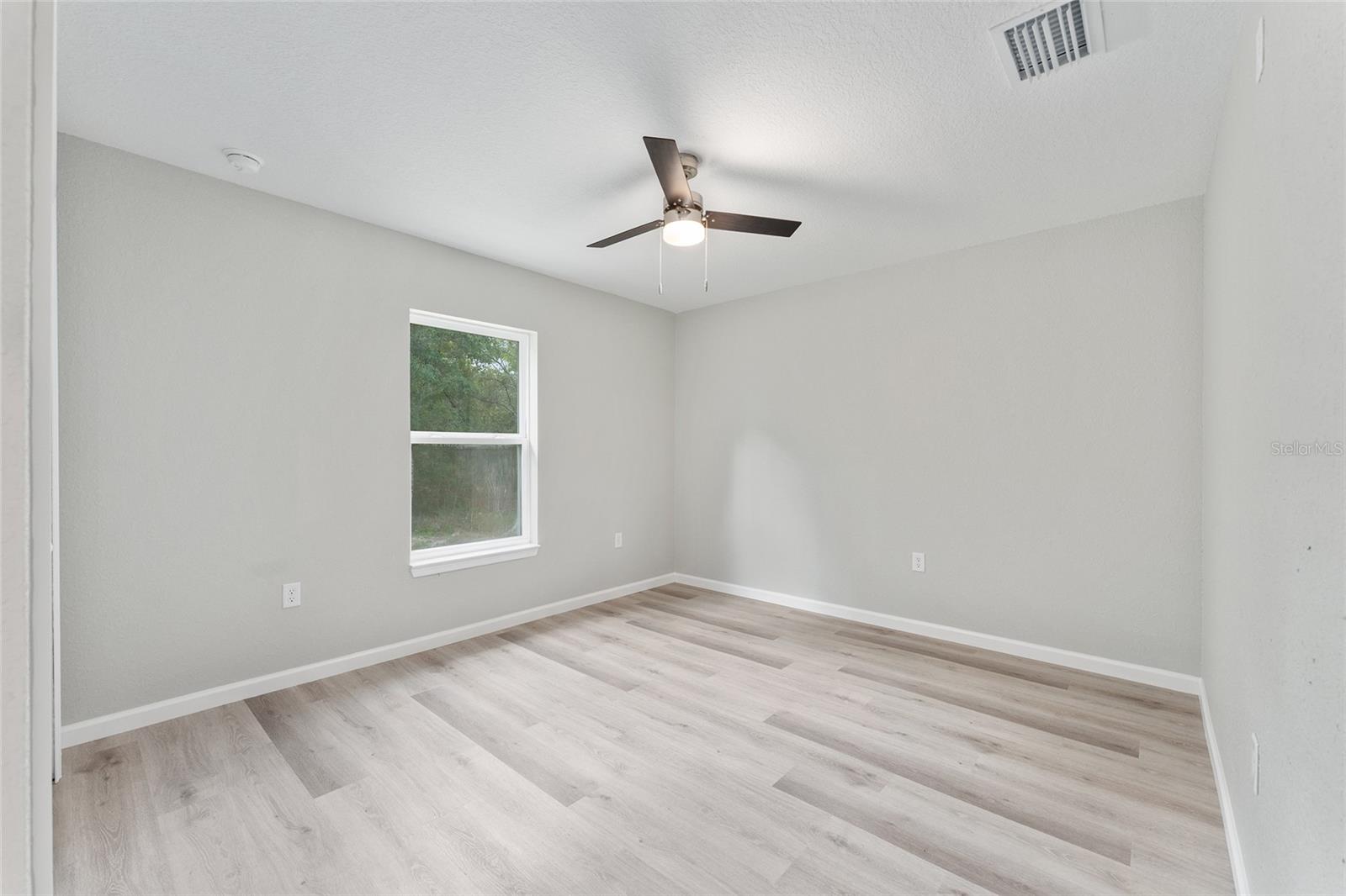 Image 14 of 16 For 10374 126th Lane