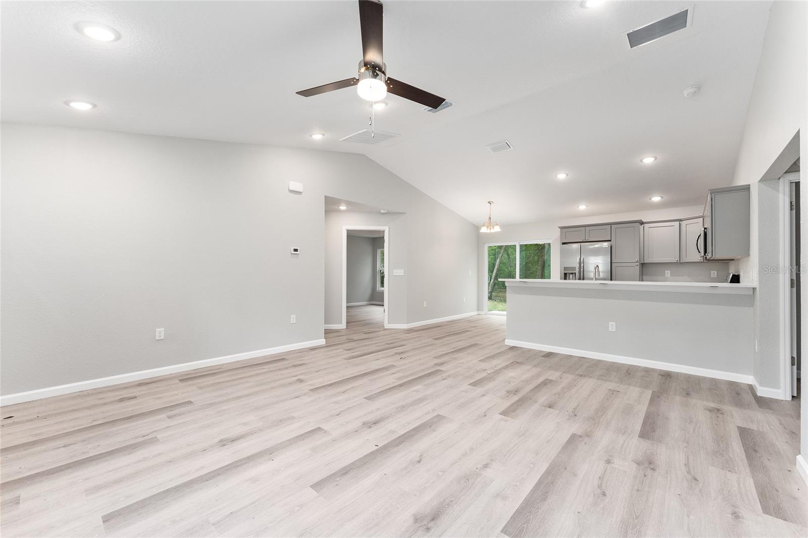 Image 6 of 16 For 10374 126th Lane