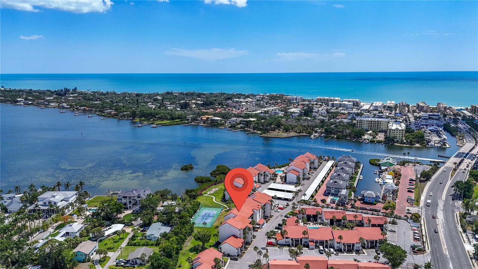 Image 36 of 67 For 1624 Stickney Point Road 1624-208