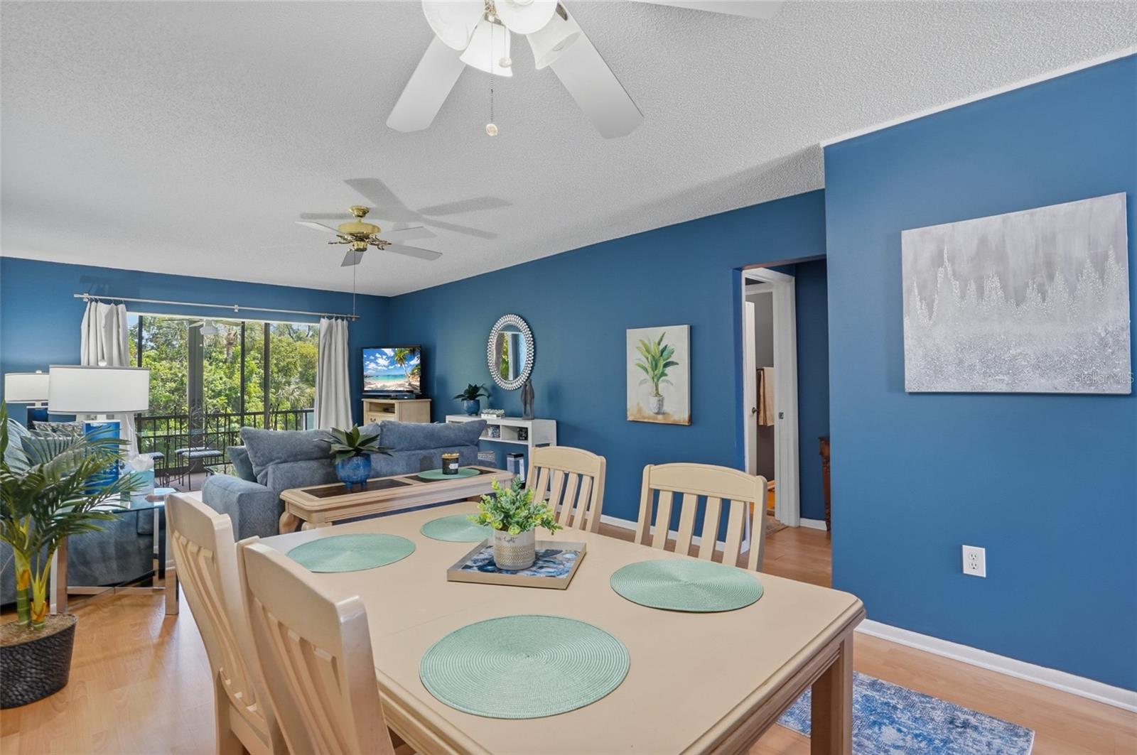 Image 5 of 67 For 1624 Stickney Point Road 1624-208