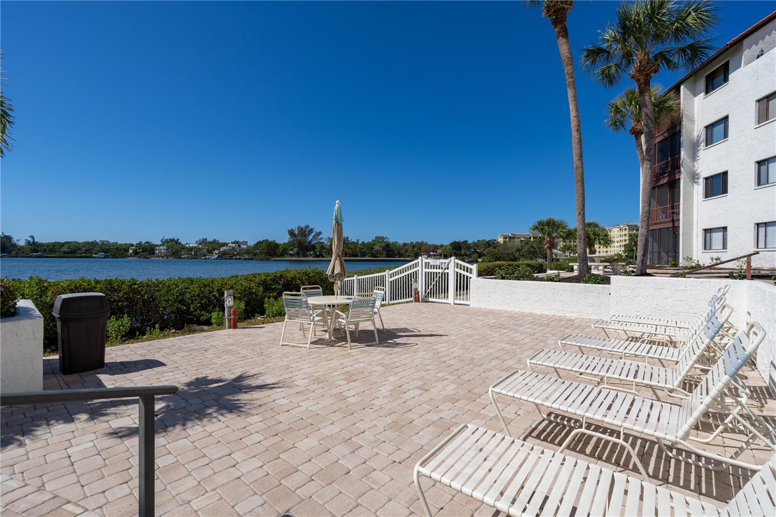 Image 53 of 67 For 1624 Stickney Point Road 1624-208
