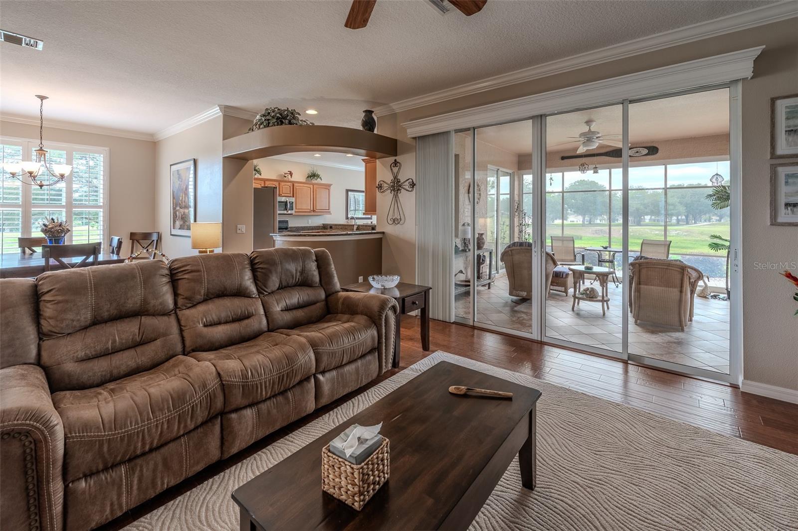 Image 12 of 74 For 15525 14th Avenue Road